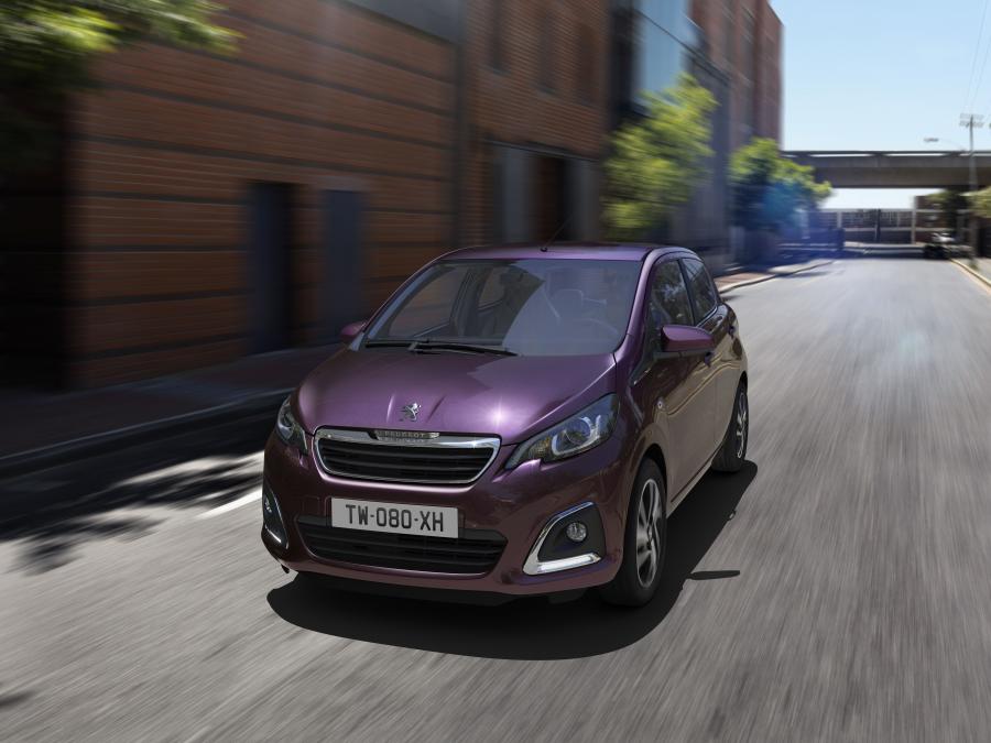  Peugeot 108 5-Door 2014 года  (фото 3 из 33)